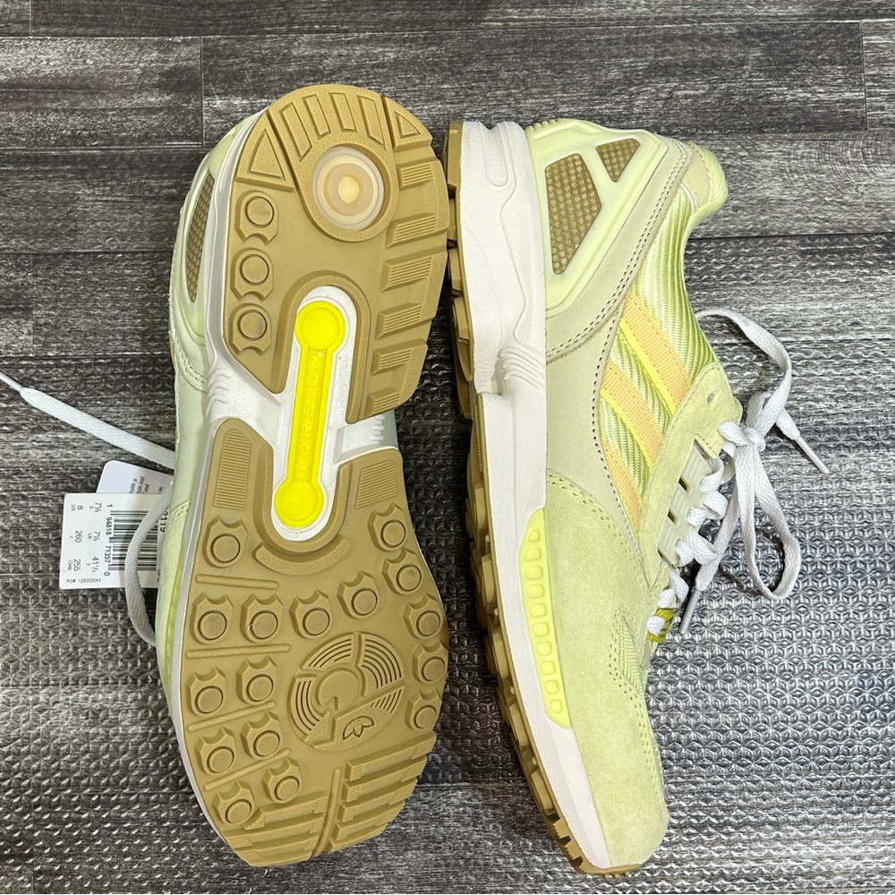 NWT Men’s Size 8 Adidas Originals ZX 8000 Sneakers in Yellow Tint H02119 - Picture 6 of 8
